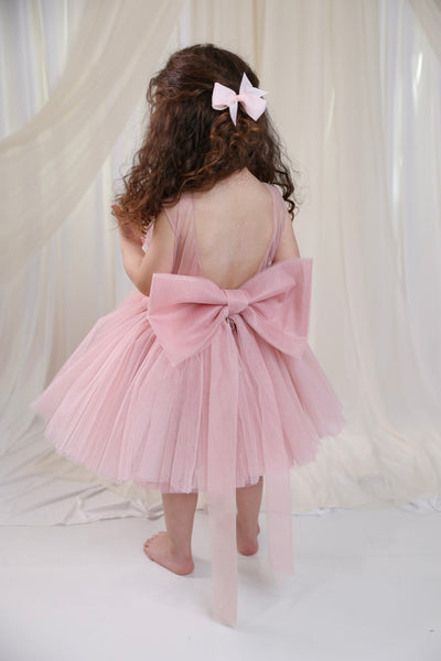 How to Choose a Birthday Dress for Girls (Without Getting It Wrong)